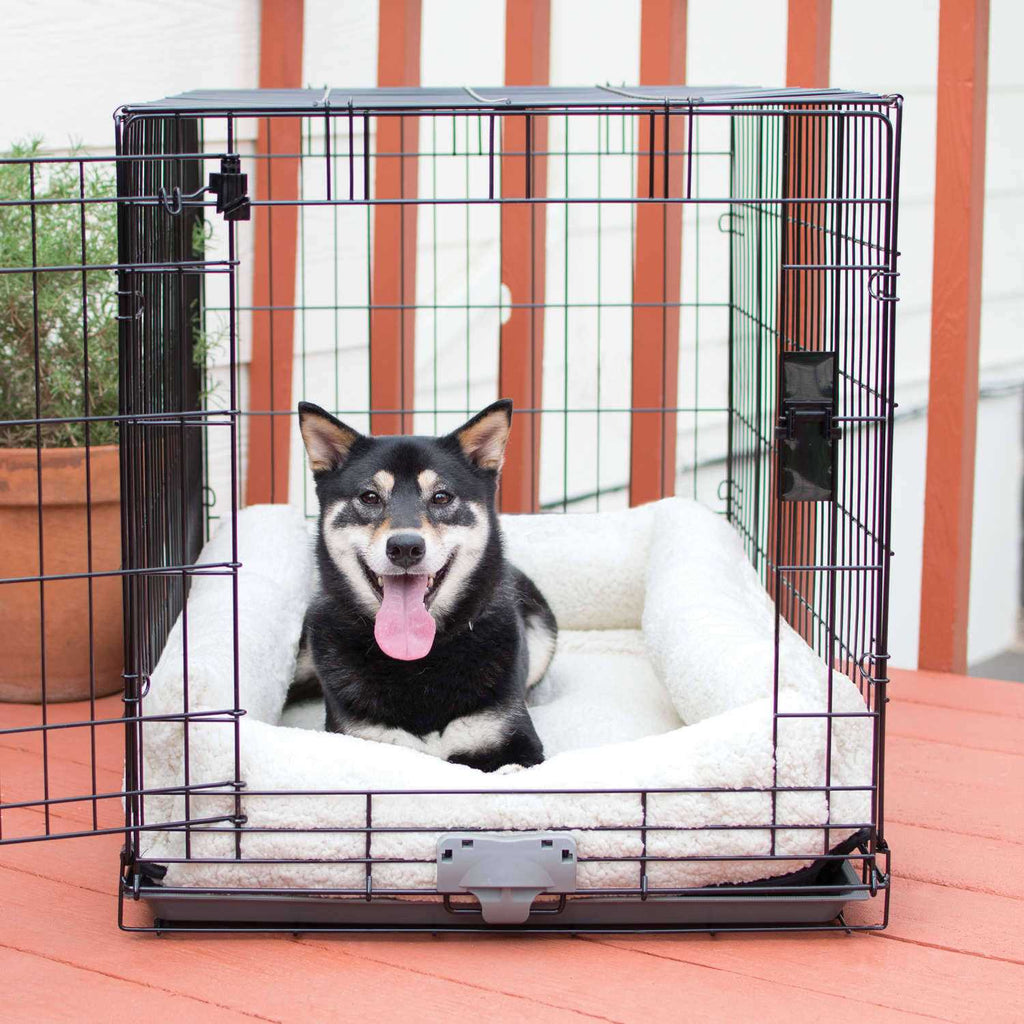 Medium Natural Dog Crate Pad A76052