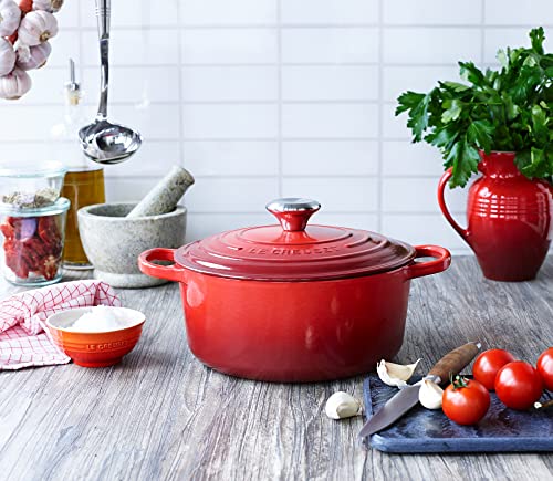 Enameled Cast Iron Round Dutch Oven M532428