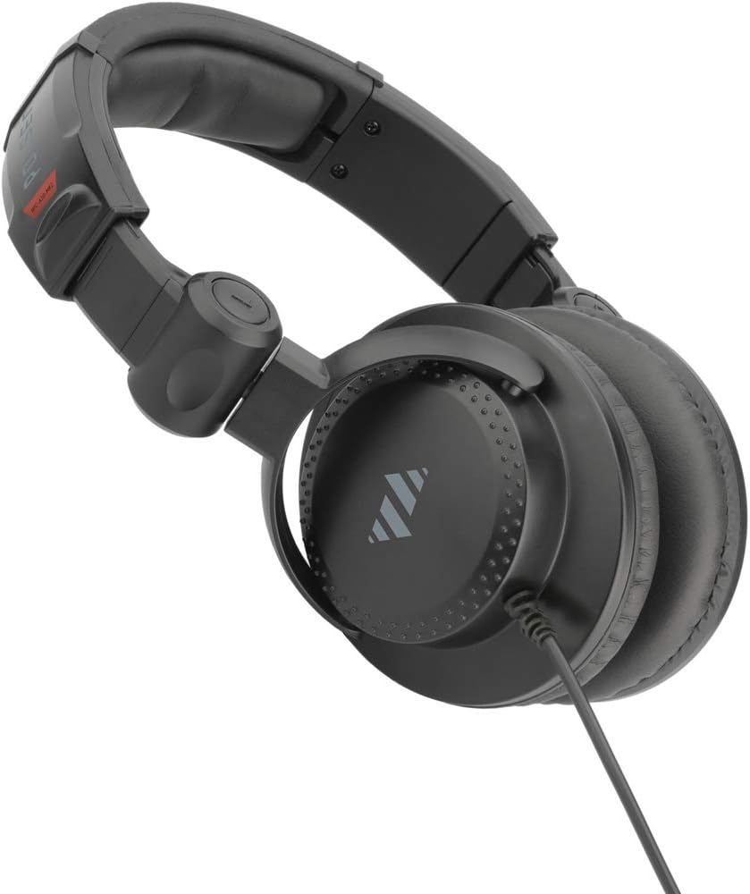 SSL-2 Desktop USB Type-C Audio Interface Bundle with Headphone, MIDI Cable & XLR Cable L794