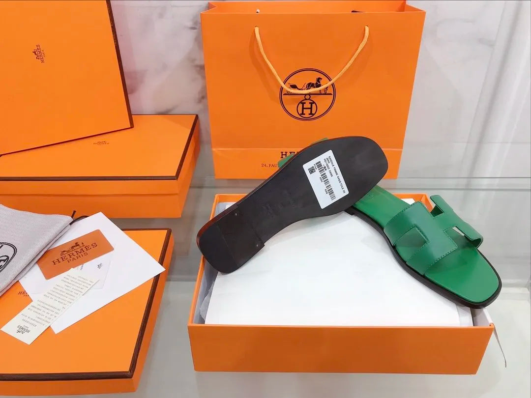 Green Sandal P690