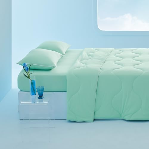 King Size Grey Cooling Comforter Set with 2 Pillowcases and 1 Fitted Sheet Q817