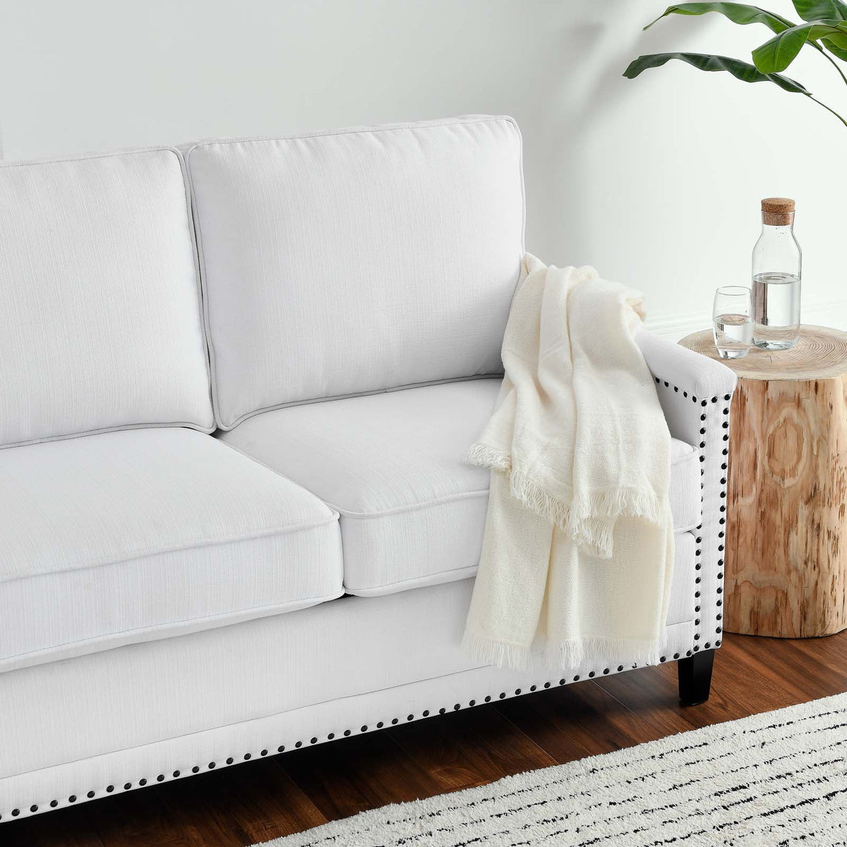 White Fabric Sofa A900