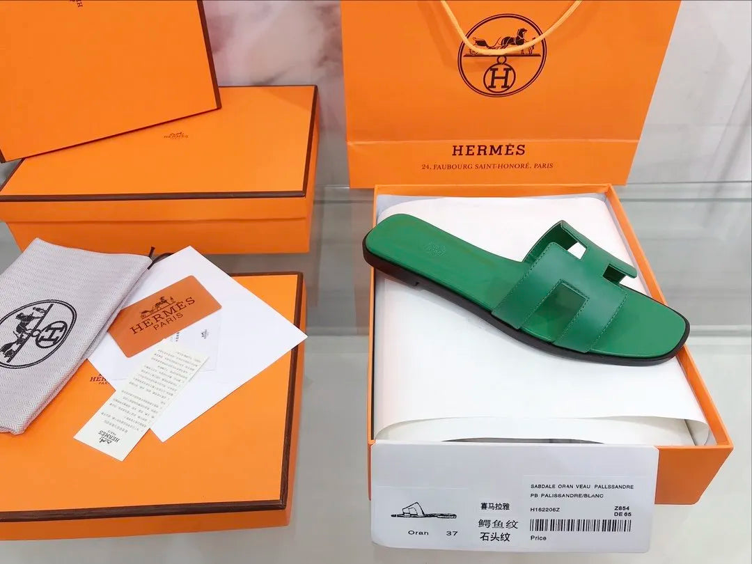 Green Sandal P690