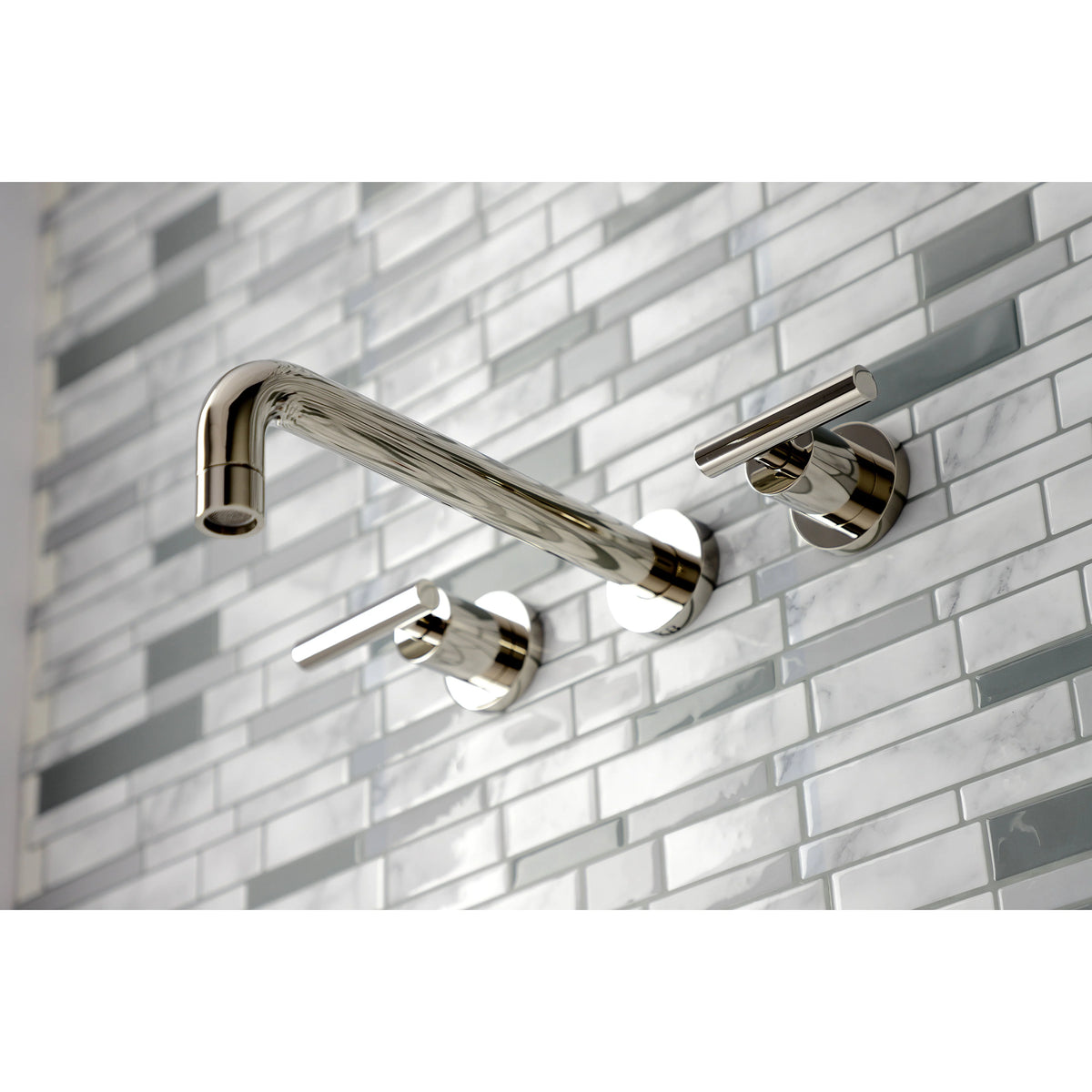 2-Handle Wall Mount Roman Tub Faucet Brushed Brass K178