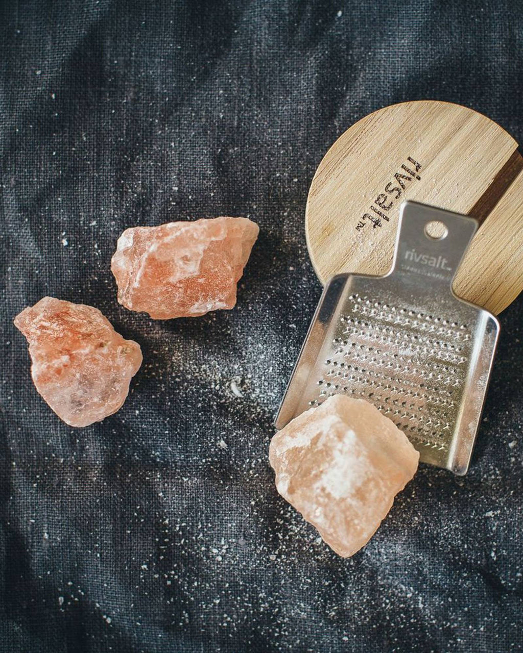 Himalayan Rock Salt Grater Set J246