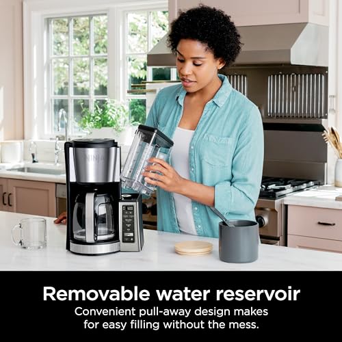 12-Cup Programmable Coffee Brewer W2817