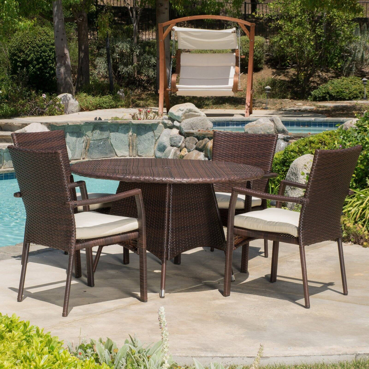 5-piece Wicker Dining Set with Cushions U784