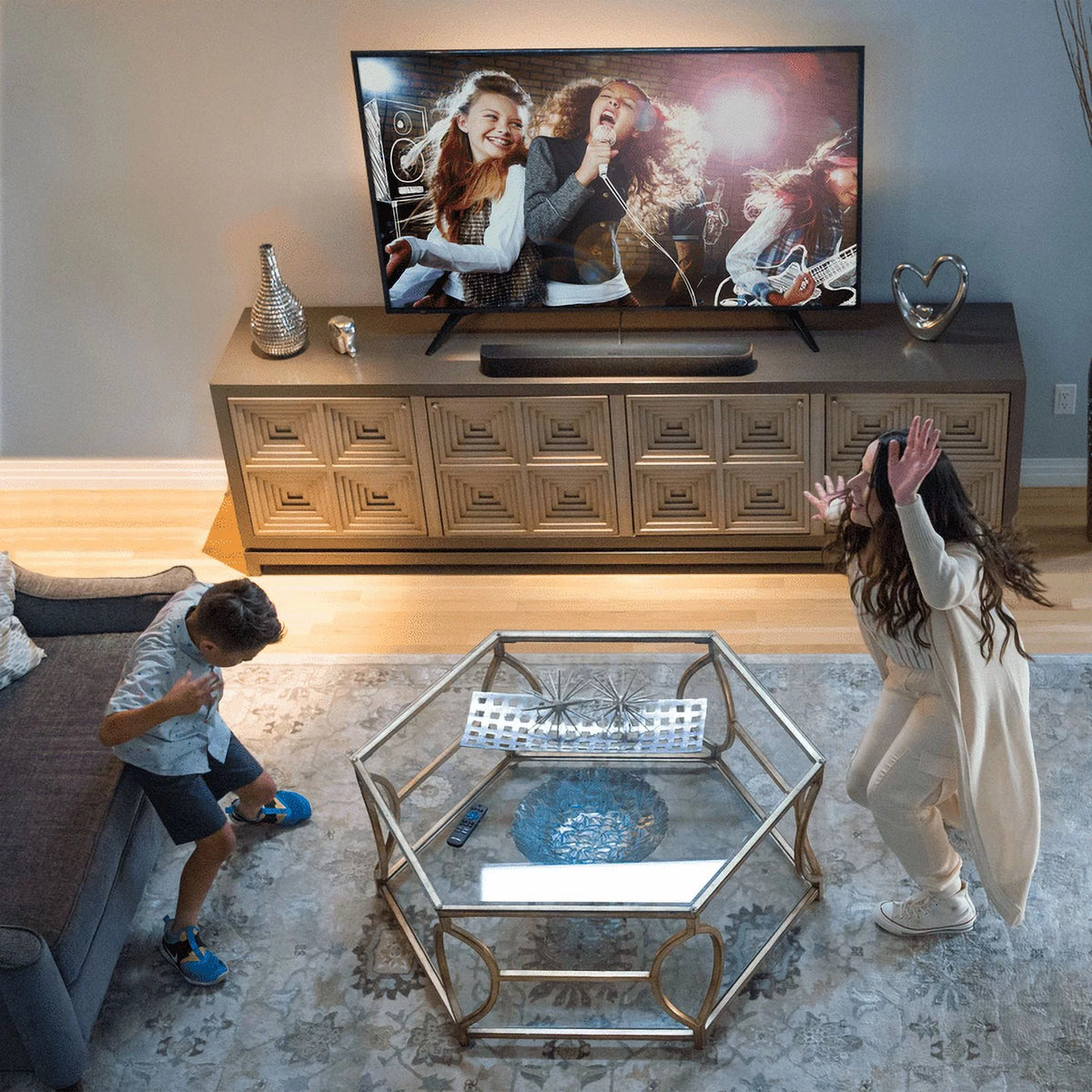Smart Soundbar with Built-in 4K Streaming Media Player M20356