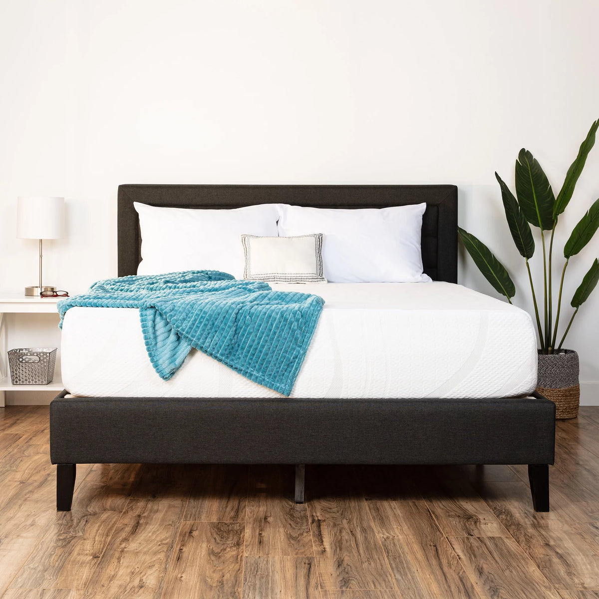 12in Full Size Medium-Firm Memory Foam Mattress C371