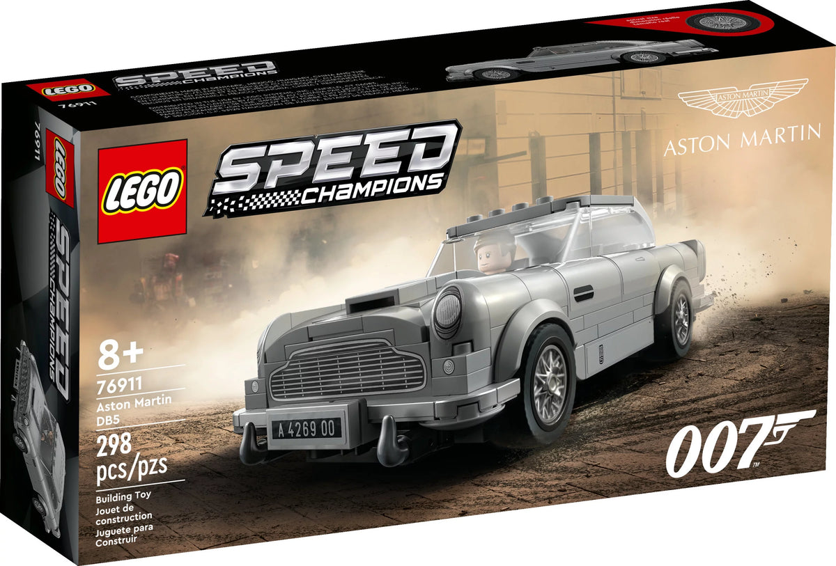 Building Toy Set with Car Model and Minifigure Z243