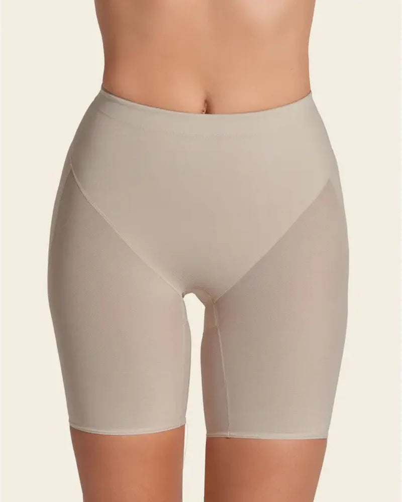 High-waisted Shaping Shorts E306576