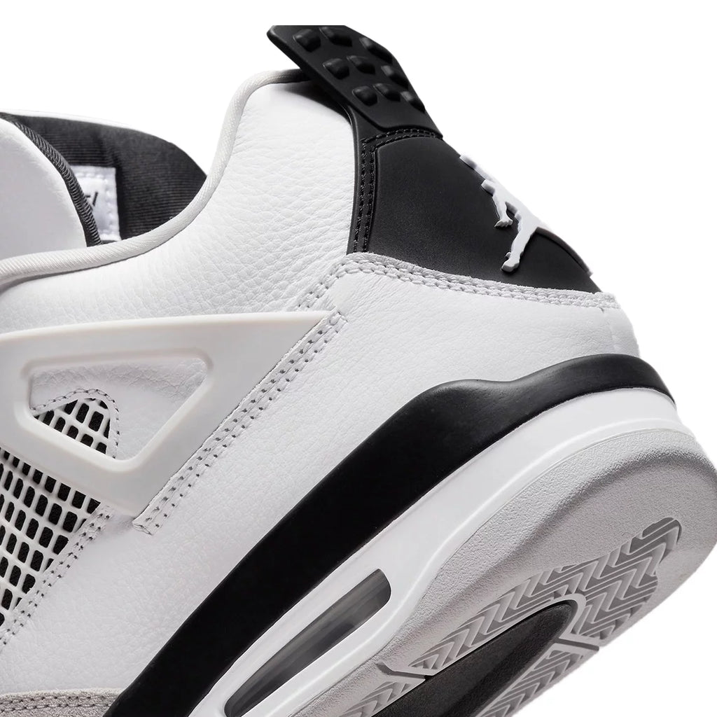 Men's Retro White Black Neutral Grey Sneakers C28081